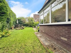 Photo 11- click for photo gallery